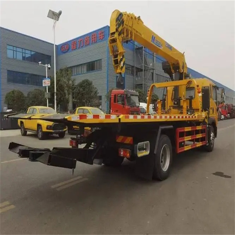 马村附近小随车吊出租电话，轻松解决搬运烦恼