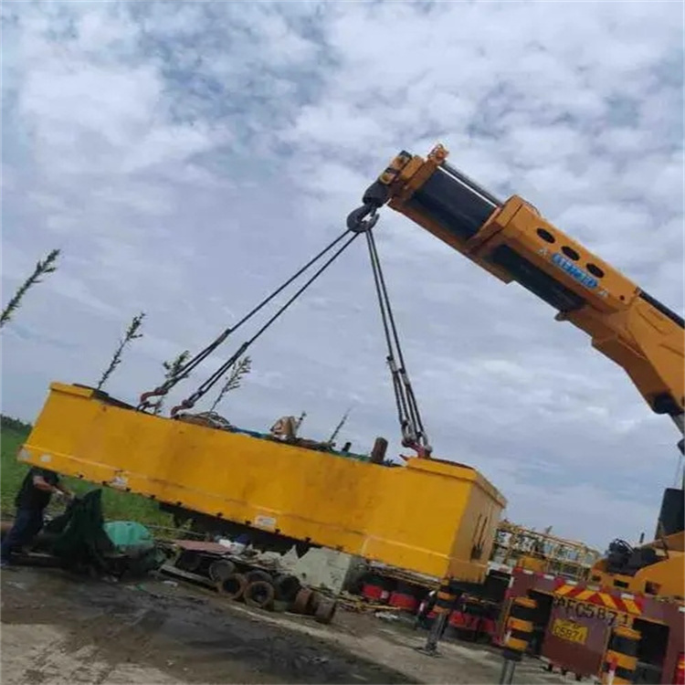 马村随车吊吊集装箱怎么吊